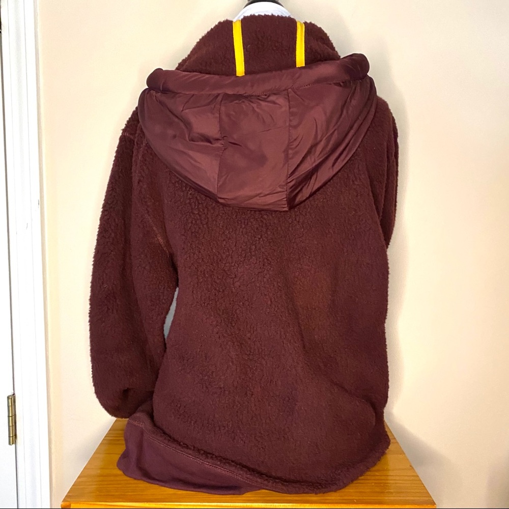 Aeropostale XL maroon fleece hoodie pullover - Picture 4 of 10
